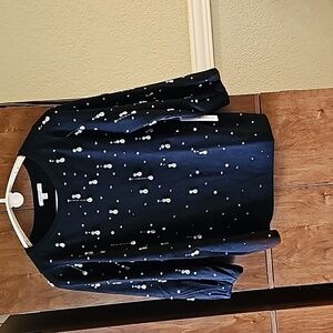 Womens pullover sweater, size large